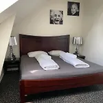 Thuis Bij Schell Hotel