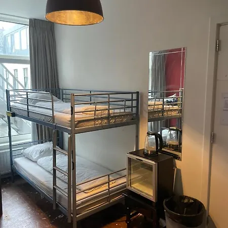 호텔 Thuis Bij Schell 3*