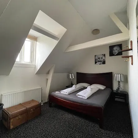 Thuis Bij Schell ホテル